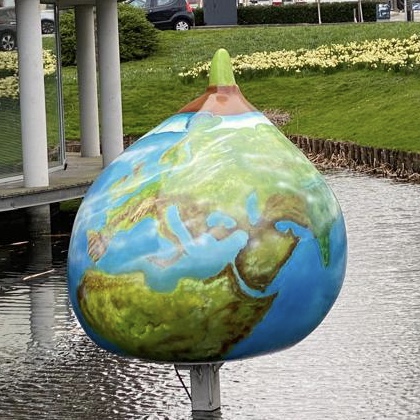 Reuzenbol 'World(flower)bulb' - Jan Hogervorst